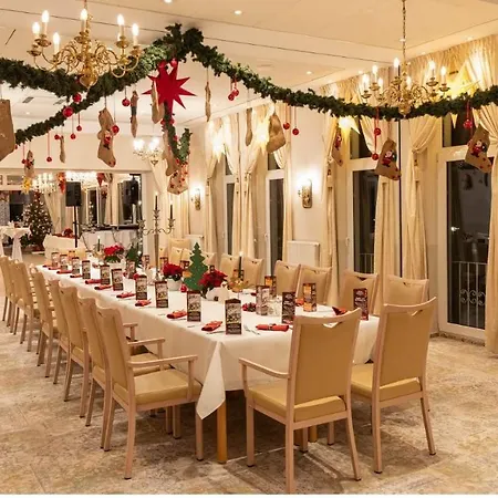 Parkhotel Bilm Im Glueck Am Stadtrand Hannovers Hotel