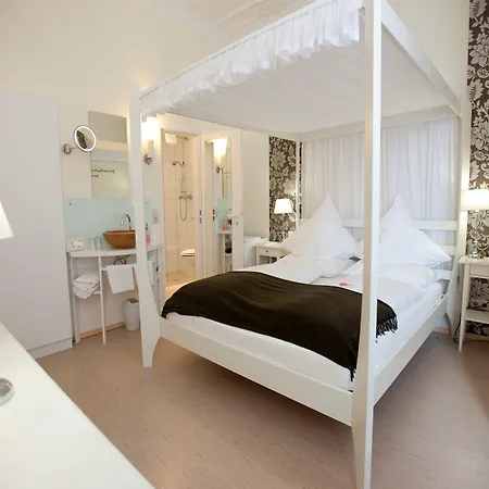 Parkhotel Bilm Im Glueck Am Stadtrand Hannovers Otel 4*