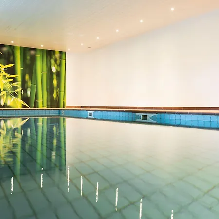 Otel Parkhotel Bilm Im Glueck Am Stadtrand Hannovers 4*