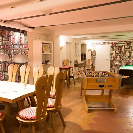 Parkhotel Bilm Im Glueck Am Stadtrand Hannovers זנדה