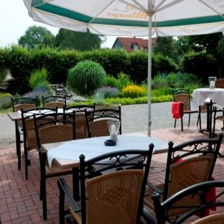 Parkhotel Bilm Im Glueck Am Stadtrand Hannovers זנדה