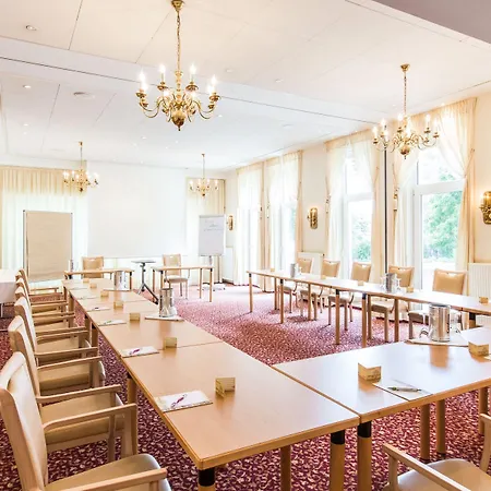 Otel Parkhotel Bilm Im Glueck Am Stadtrand Hannovers 4*