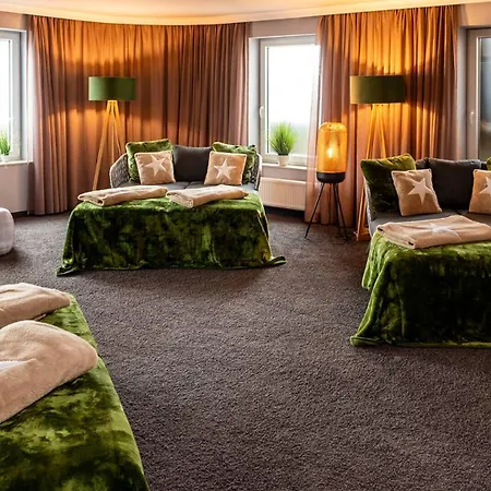 Parkhotel Bilm Im Glueck Am Stadtrand Hannovers מלון