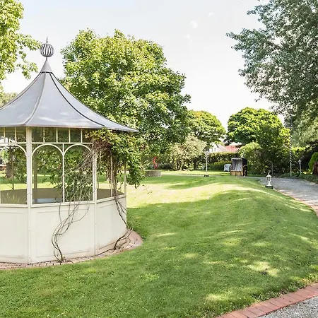 Parkhotel Bilm Im Glueck Am Stadtrand Hannovers זנדה