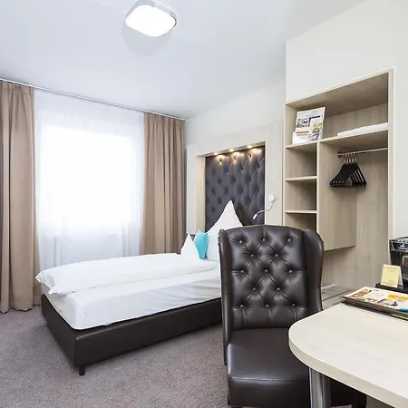 Parkhotel Bilm Im Glueck Am Stadtrand Hannovers ホテル ゼーンデ