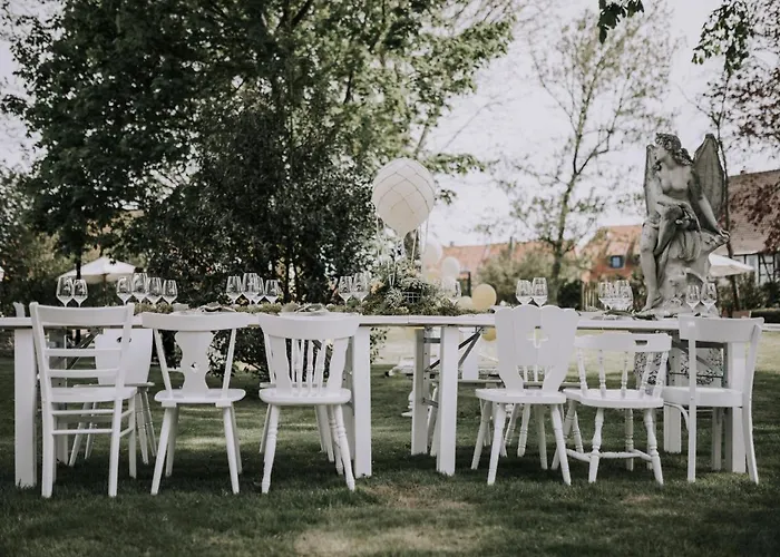 Parkhotel Bilm Im Glueck Am Stadtrand Hannovers Отель Зенде