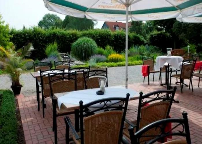 Parkhotel Bilm Im Glueck Am Stadtrand Hannovers Зенде