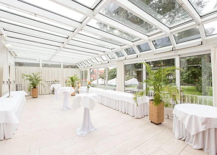 Parkhotel Bilm Im Glueck Am Stadtrand Hannovers Отель Зенде