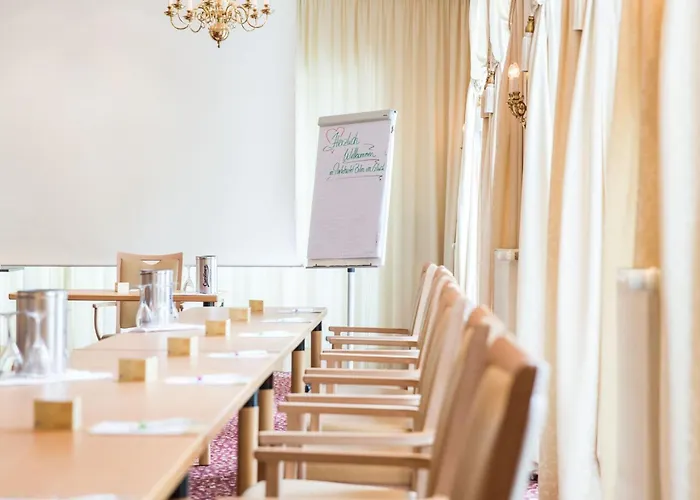 Отель Parkhotel Bilm Im Glueck Am Stadtrand Hannovers